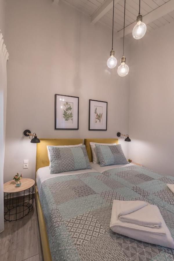 Casa Leone, Cosy Apartment Overlooking The Square Spílion Eksteriør billede